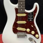 American Ultra Stratocaster -Arctic Pearl/Rosewood-【US22077233】【3.70kg】