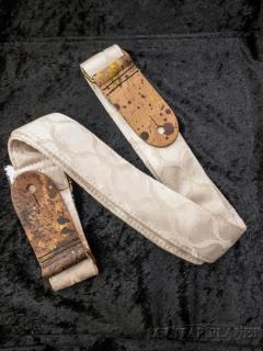 “Granny Ivory” Guitar Strap【Made In USA】【ハンドメイド】【ストラップ】【ベース館在庫品】