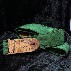 “Granny Emerald” Guitar Strap【Made In USA】【ハンドメイド】【ストラップ】【ベース館在庫品】