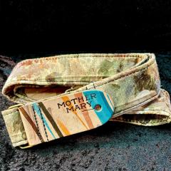 “Pot Pourri” Guitar Strap【Made In USA】【ハンドメイド】【ストラップ】【ベース館在庫品】