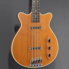 【ボーナスセール!!】Mendocino Short Scale Bass Fretted -Red