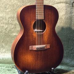 【2023年製USED】000-15M StreetMaster【淡い色合いの個体】