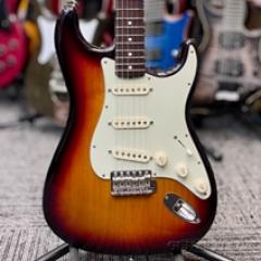 American Vintage '62 Stratocaster 'Thin Lacquer' -3-Color Sunburst- 2012年製【Refrets】【48回金利0%対象】