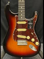 American Professional II Stratocaster -3-Color Sunburst/Rosewood-【US22003518】【3.75kg】【期間限定FE620プレゼント