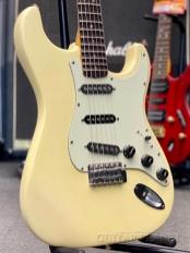 1970's (Late) Stratocaster ''Mod.'' -White (Refinish) / Rosewood- 【Scalloped Fingerboard!】【Seymour D