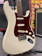American Professional II Stratocaster -Olympic White / Rosewood- 2021年製【金利0%】