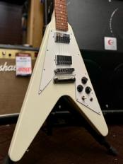 Flying V 2015 Japan Limited -Classic White- 2015年製【軽量2.78kg!】【Round Headstock!】【48回金利0%対象】