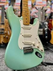 American Vintage '57 Stratocaster Thin Lacquer -Daphne Blue- 2000年製【48回金利0%対象】