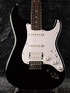 Bullet w/Tremolo HSS BLK 【Fender直系ブランド】【Webショップ限定】