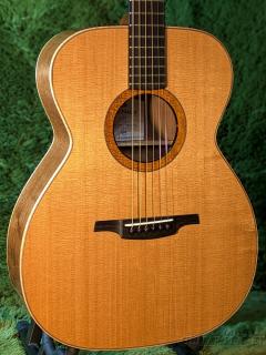 ~Foundation Series~ OM-22 Walnut/ Sitka Spruce #179【48回迄金利0%対象】【送料無料】
