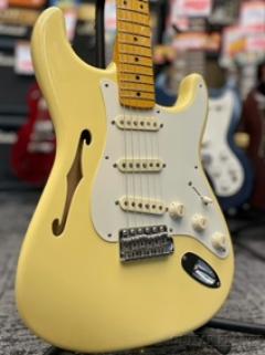 Eric Johnson Signature Stratocaster Thinline -Vintage White- 2018年製【生産完了】【軽量3.07kg!】【48回金利0%対象】