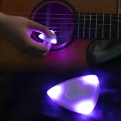 NAOMI Led Pick -Purple- 《高感度LEDライト搭載ピック》【オンラインストア限定】