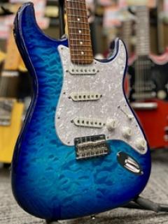 FSR Hybrid II Stratocaster -Transparent Blue Burst- 2022年製【限定カラー】【48回金利0%対象】