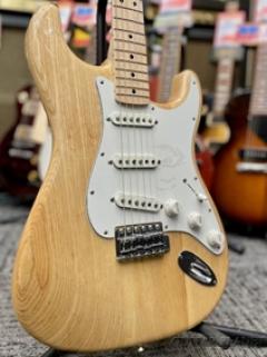 Traditional II 70s Stratocaster -Natural / Maple- 2023年製【Ash Body!】【金利0%】