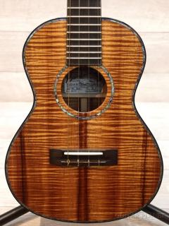 CS Tenor Custom Curly Koa 【2023年製】【テナー/ハワイアンコア】【コンテンポラリーシリーズ】【ピックアップ搭載】【送料込】
