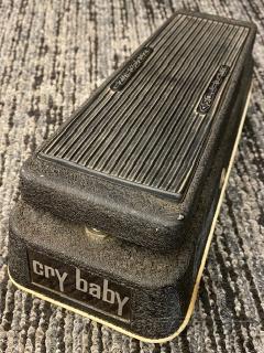 1970's cry baby 【Red Fasel!】【MADE IN ITALY】【Vintage】【金利0%対象】