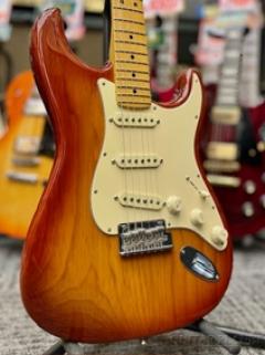 American Professional II Stratocaster -Sienna Sunburst / Maple- 2022年製【48回金利0%対象】