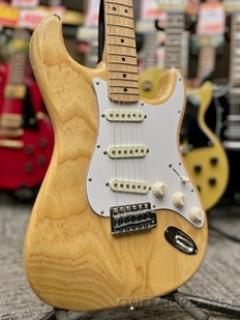 Traditional 70s Stratocaster Ash -Natural / Maple- 2019年製【金利0%】