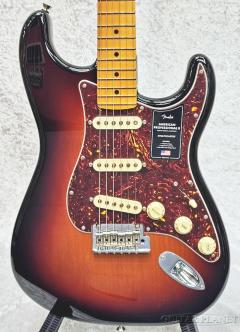American Professional II Stratocaster -3 Tone Sunburst/Maple-【US240015601】【3.73kg】