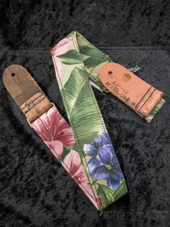 “In Bloom” Guitar Strap【Made In USA】【ハンドメイド】【ストラップ】【ベース館在庫品】