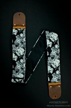 Roses B&W Guitar Strap -Black Italian Satin - w/Vintage Leather Ends【HandMade In Poland】【Flower】【ハンド