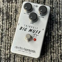 TRIANGLE BIG MUFF Pi【ファズ】