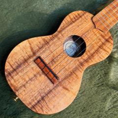 KTS-95 【2014年製】【ソプラノ/ハワイアンコア】【キワヤ95周年限定モデル】【24回金利0％対象】【送料込】