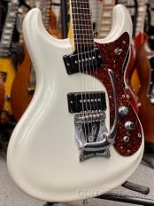 Mark I '65 The Ventures Model -Pearl White (Refinish)- 1990年代頃製 【48回金利0%対象】