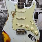 ~Custom Collection~ 1960 Stratocaster Heavy Relic -Aged Sonic Blue over 3 Color Sunburst-【全国送料負担!】【48回金利0%対象】