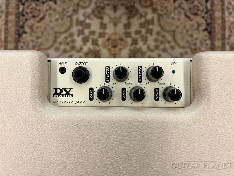 DV MarkDV JAZZ12【軽量8.6kg】【ギターコンボアンプ】【リバーブ付