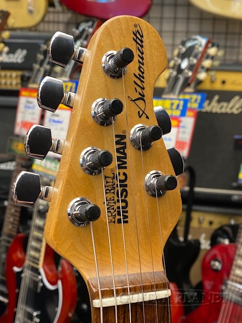 Music ManSilhouette -Black / Rosewood- 1999年製 【Refrets Music ManSilhouette -Black / Rosewood- 1999年製 【Refrets