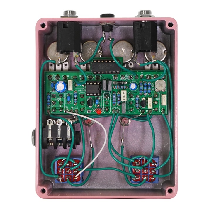 Fuzzrocious PedalsPlaying Mantis オーバードライブ